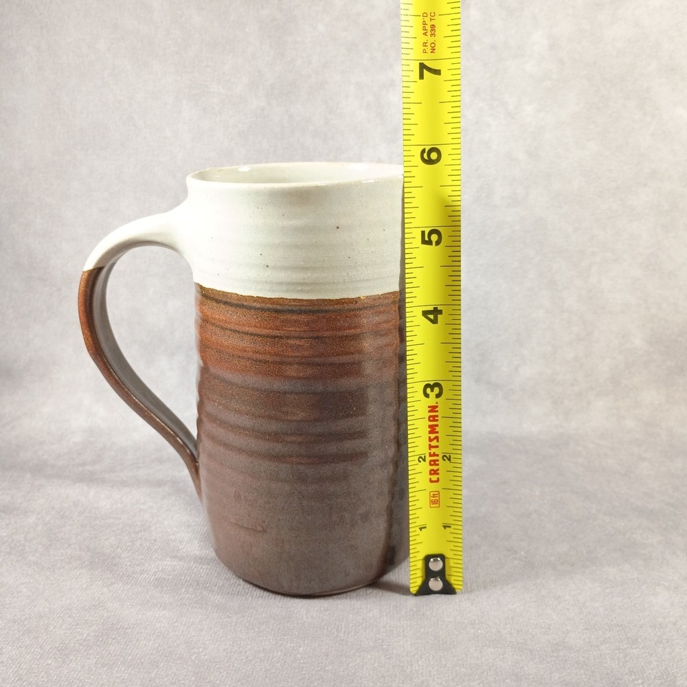 Studio‎ Art Pottery Stoneware Mug 18 oz Speckled Ribbed Artist Mark Earth Tones - Picture 4 of 5